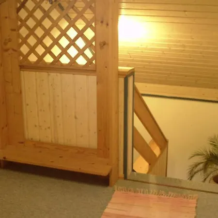 Gemuetliches Mit Wohnkueche Und Balkon *