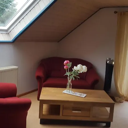Apartment Gemuetliches Mit Wohnkueche Und Balkon *